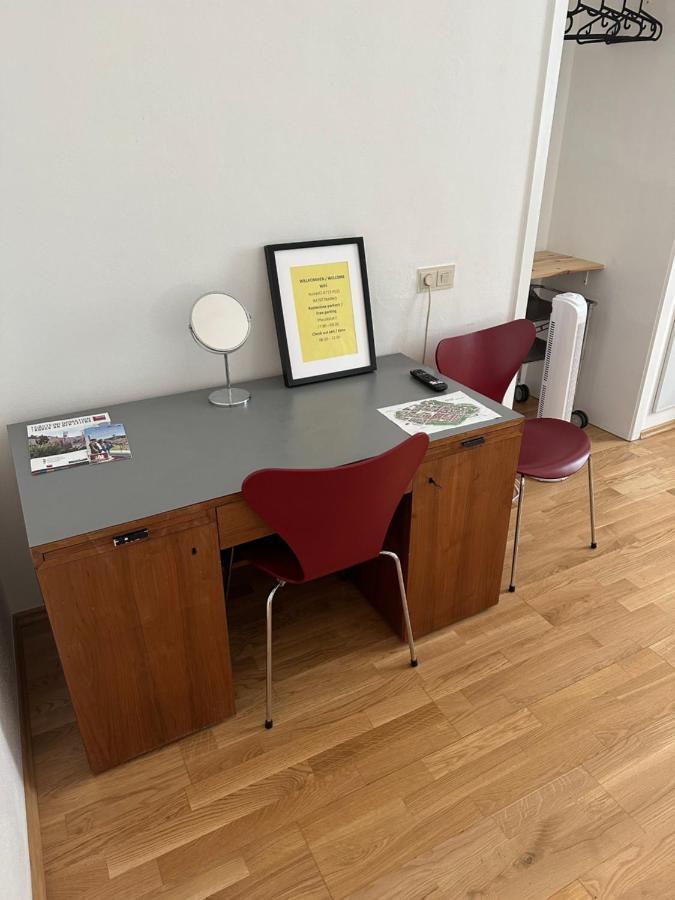 Central Plaza Mini Apartment 1 Bruck an der Leitha Luaran gambar